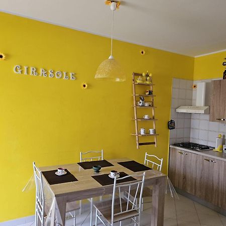 Appartamento Girasole ซานวิโต โลคาโป ภายนอก รูปภาพ