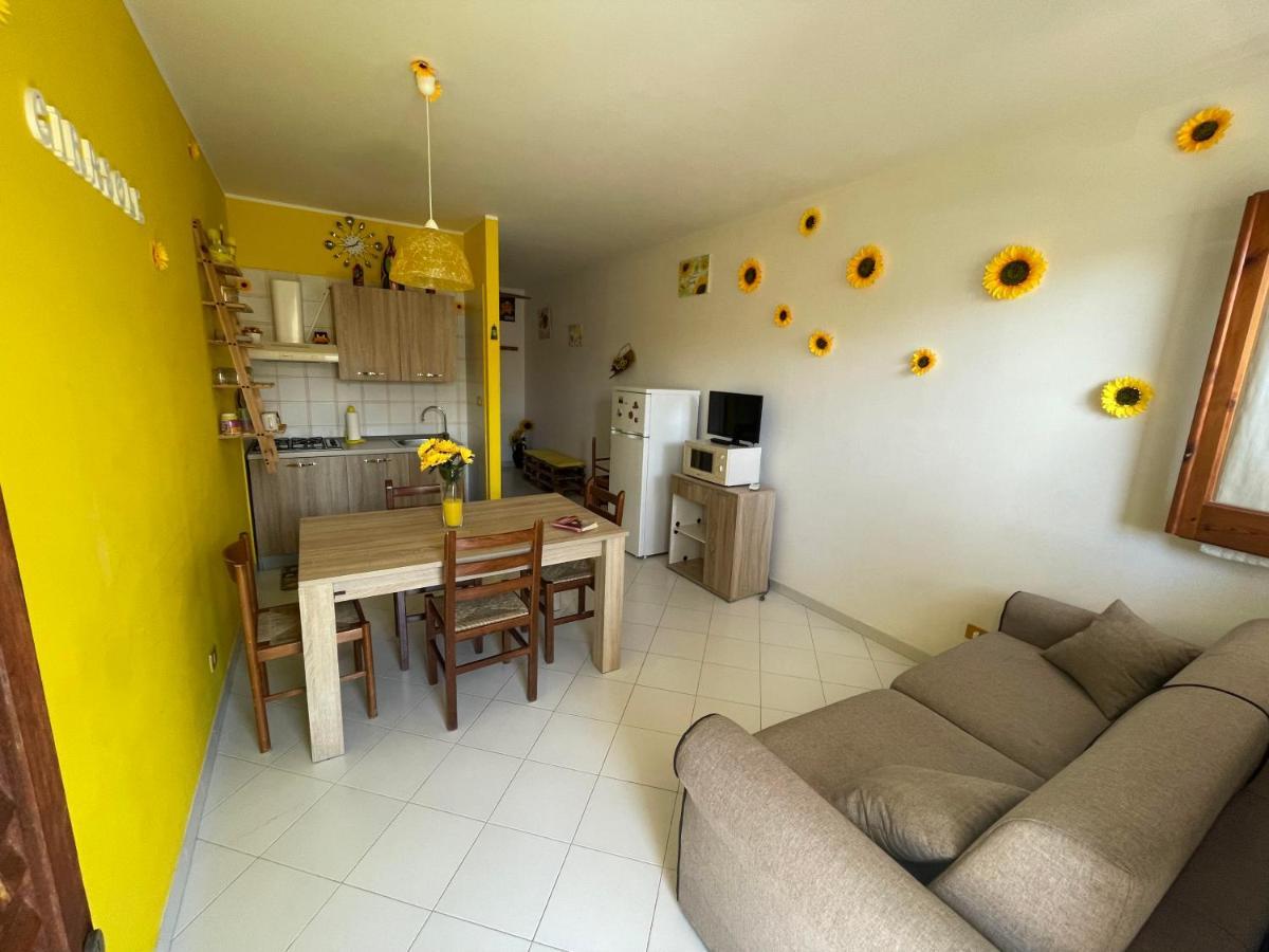 Appartamento Girasole ซานวิโต โลคาโป ภายนอก รูปภาพ