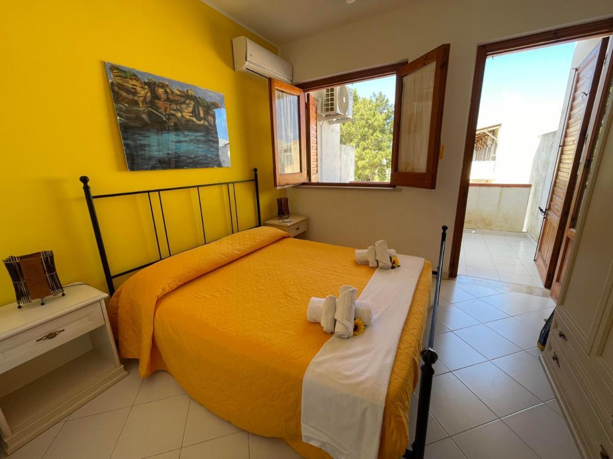 Appartamento Girasole ซานวิโต โลคาโป ภายนอก รูปภาพ